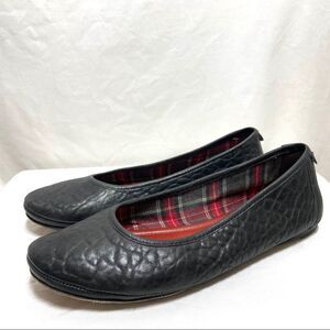 Trask Piper Ballet Flats Black Pebbled Leather